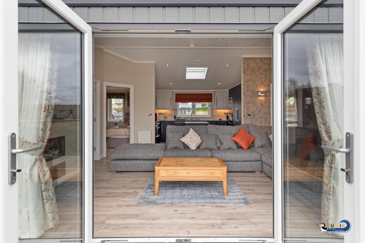 Valley View Lodge - Luxury Lodge, Hot Tub, Close To Beach Penally Екстериор снимка
